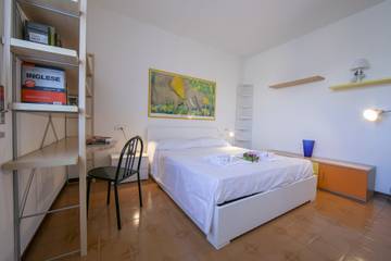 Location De Vacances pour 7 Personnes dans Peschiera del Garda, Montagnes autour du lac de Garde, Photo 4