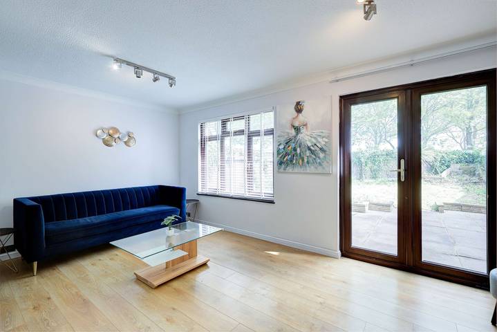 Holiday rental for 5 people in Peterborough