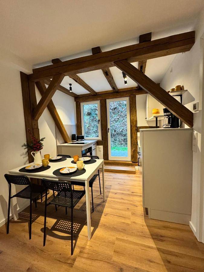 Ganze Wohnung, Ferienwohnung Hofgut Marburg Apartment 8 in Wehrda, Marburg