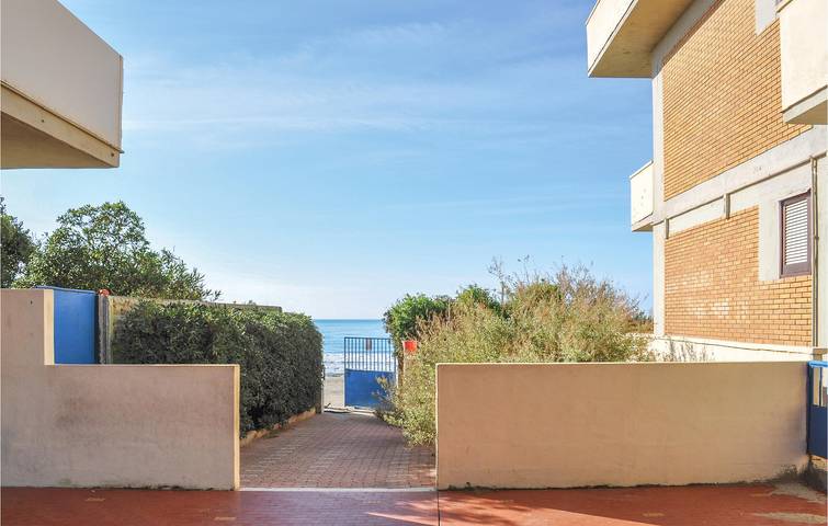 Appartamento per 5 persone, con Terrazza a Pomezia