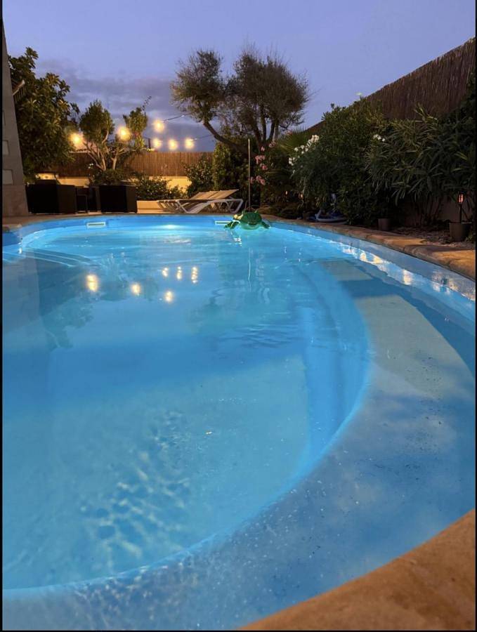 Villa für 9 Personen, mit Pool und Ausblick sowie Garten, kinderfreundlich in Es Trenc - 3