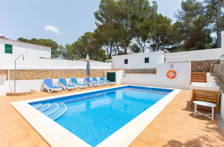 Casa rural para 10 personas, con terraza y jardín en Ferrerías - 2