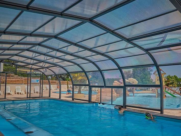 Camping Le Chêne Gris - Stacaravan 4 personen - Comfort | 2 Slaapkamers | 4 Pers. | Terras, verhoogd, niet overdekt | Airconditioning in Faremoutiers, Seine-et-Marne