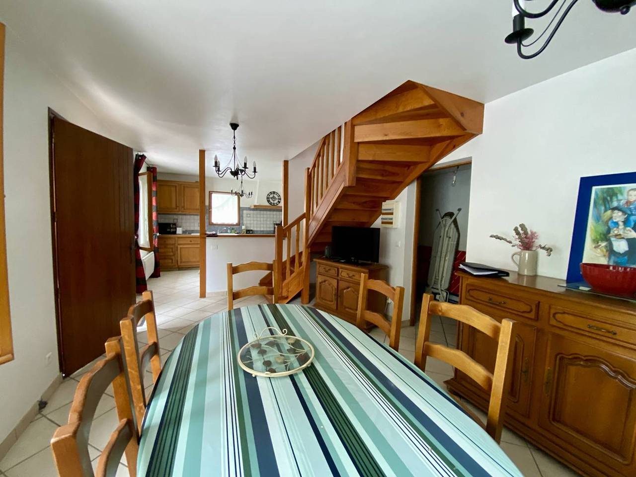 Appartement entier, Appartement mitoyen avec terrasse - 4 pers. in Cambo-les-Bains, Région de Bayonne