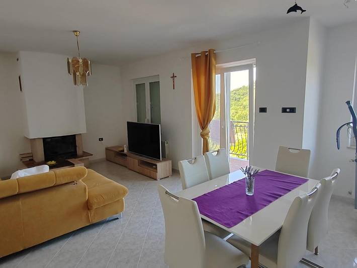 Ferienwohnung für 4 Personen, mit Garten und Ausblick