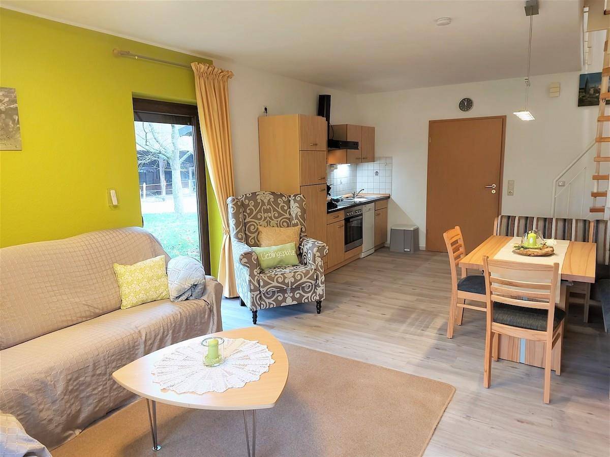 Geheel vakantieappartement, Appartement, douche, Wc, 3 slaapkamers in Wahlrod, Westerwald