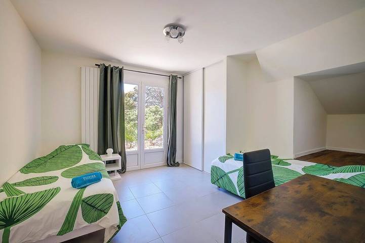 Stylish air-conditioned villa in a privileged area of Biot just minutes from sea in Biot, Côte méditerranéenne (France)