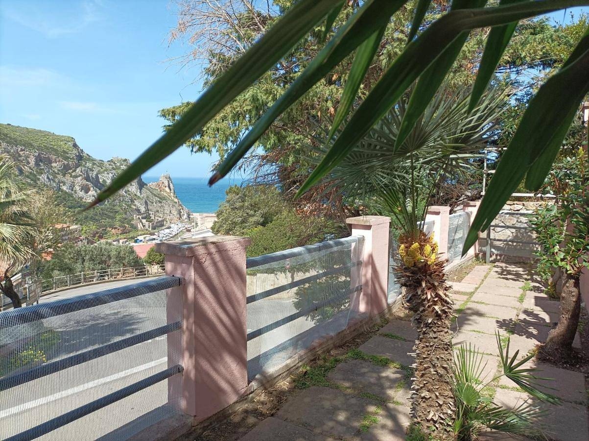 Appartamento intero, One-Bedroom Apartment in Buggerru, Costa Verde (Sardegna)