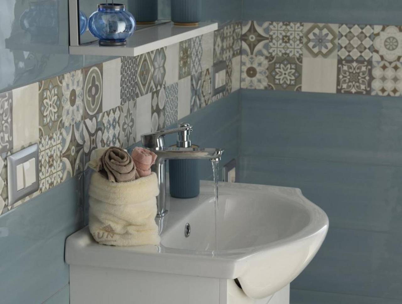 Moon – Double Room with Private Bathroom in Quartu Sant'Elena, Campidano