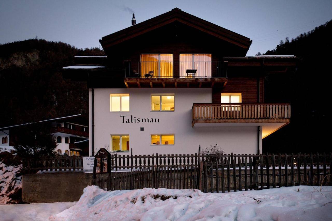 Six-Bedroom Chalet in Zermatt, Walliser Alpen