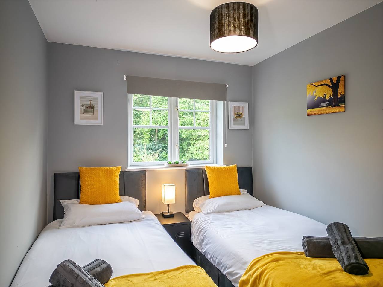 House Sleeps6-Garden-Petsok-Parking-Long stay disc in Bingham, Nottinghamshire