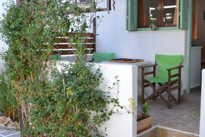 Maison d’hôte pour 2 personnes, avec jardin ainsi que vue et terrasse, animaux acceptés dans Skyros - 3