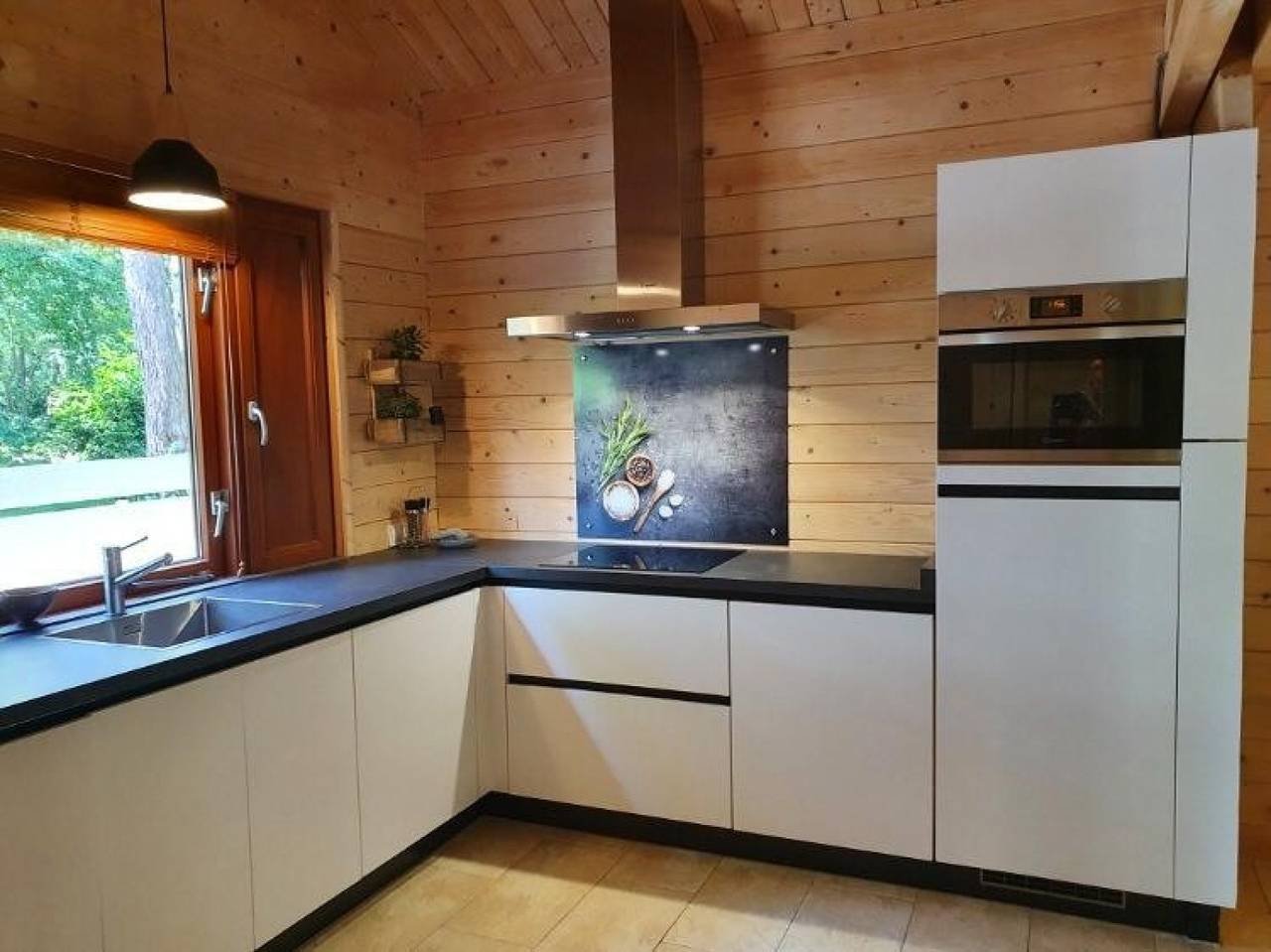 Vrijstaande bosvilla voor 6 personen met infrarood sauna op vakantiepark in Markelo in Markelo, Twente