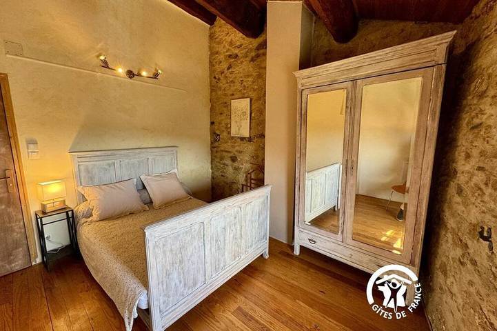 Location de vacances pour 4 personnes, avec jardin dans Villanière - 3