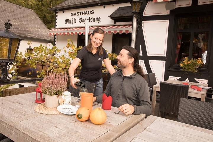 Ferienwohnung für 4 Personen, mit Terrasse und Garten an der Burg Eltz - 2
