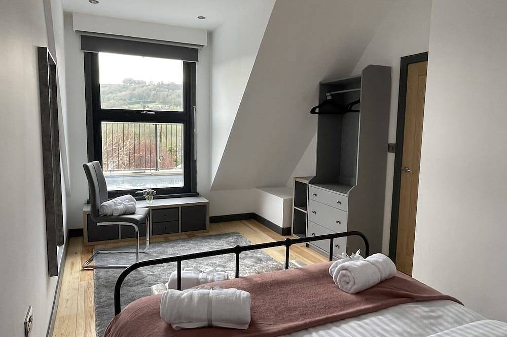 Chapel row 4 luxurious cottage in the peaks in Wirksworth, Derbyshire