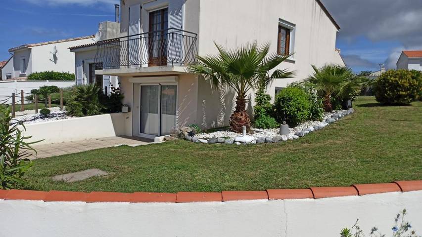 Location de vacances pour 2 personnes, avec jardin et terrasse à Le Fenouiller - 3