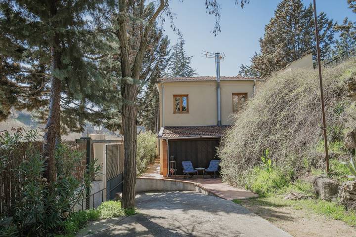 Casa rural para 6 personas, con Balcón y Jardín en Segovia