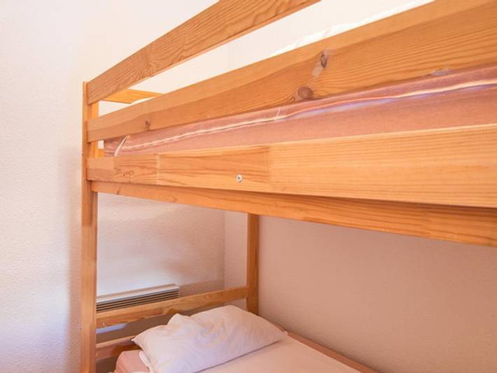 Studio entier, Résidence les Chalets de La Ramoure - Vacancéole - Studio 4 personnes - Studio 4 personnes avec coin nuit in Valfréjus, Modane