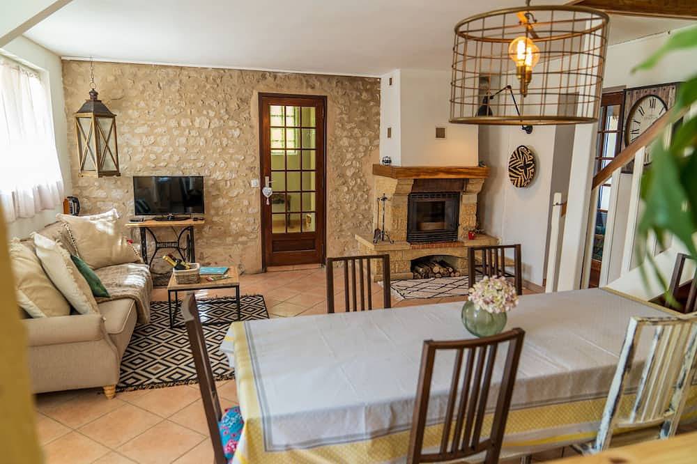 Perche : Elégante maison  de campagne- 1h30 de Paris in Vichères, Région de Nogent-le-Rotrou