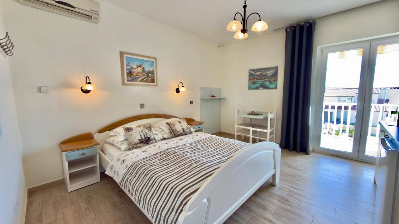 Pansion Adria in Sveti Filip i Jakov, Općina Sveti Filip i Jakov