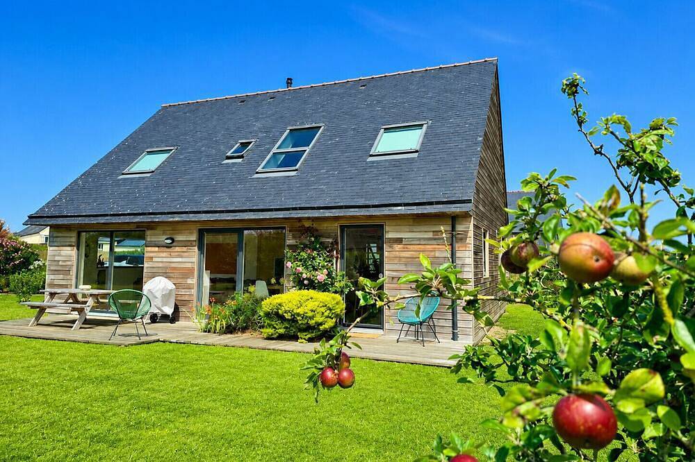 Comfortable house 5 minutes walk from Ste Marguerite beach and Gr 34 trails in Landéda, Región de Brest