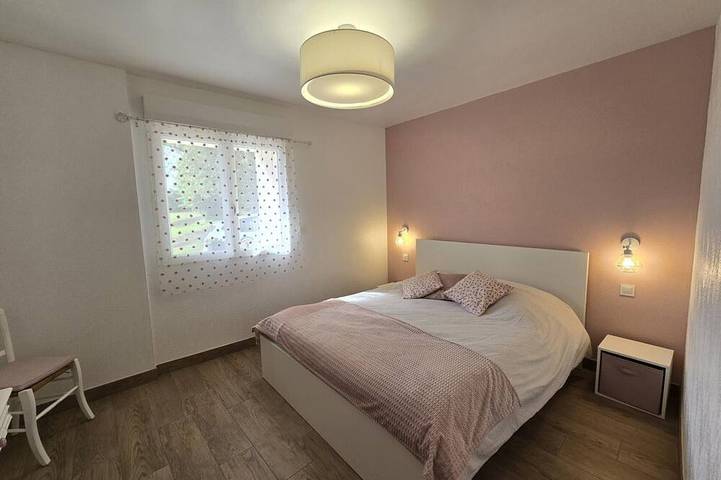 Gîte pour 2 personnes, avec jardin à Mensignac - 2