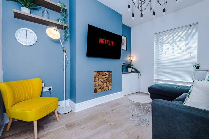 Holiday rental for 6 people, with balcony, child-friendly in Chester