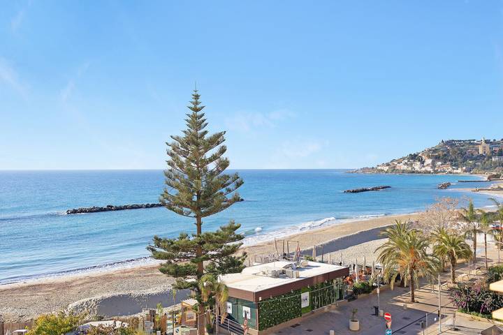 Ferienhaus für 6 Personen, mit Balkon in Imperia Provinz - 4
