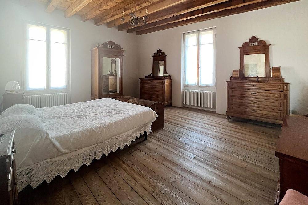 Prachtig huis in pacengo di lazise vr in Lazise, Garda Bergen