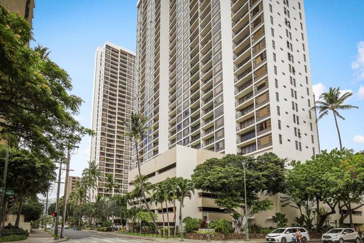 Vakantiewoning voor 4 personen, with terras and sauna as well as zwembad and whirlpool in Honolulu