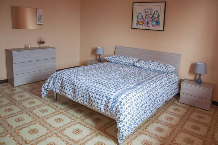 Appartamento per 6 persone, con Balcone e Giardino nonché Panorama a Belpasso