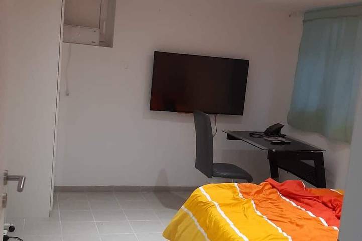 Appartement entier, Appartement F3  situé au sous-sol d'une maison individuelle, in Saint-Louis, Région de Mulhouse