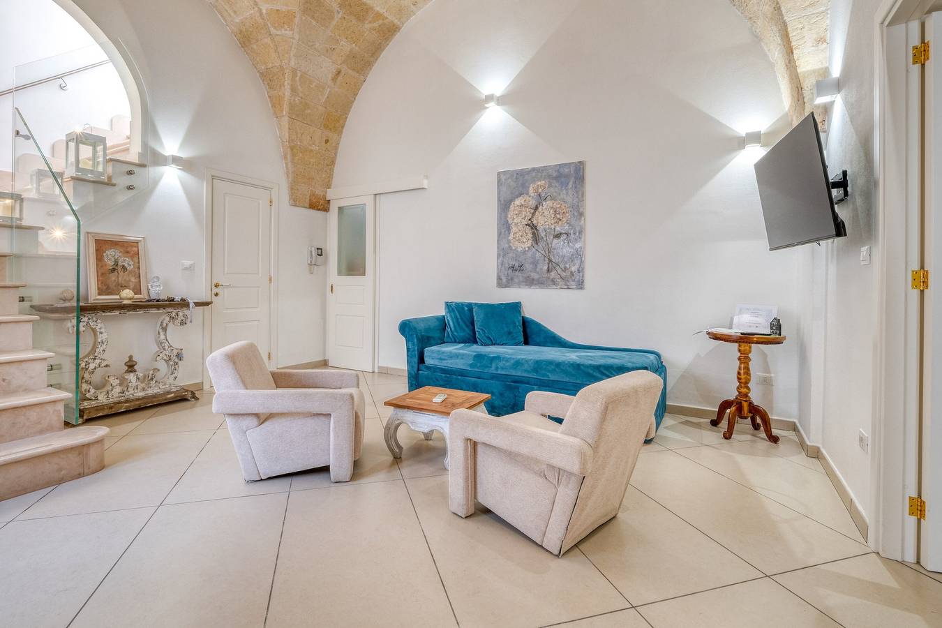 Appartamento intero, Appartamento 'Volta' con Terrazza Privata, Wi-Fi e Aria Condizionata in Mesagne, Salento