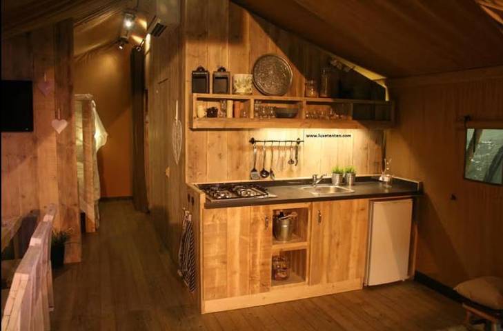 Location de vacances pour 4 personnes, avec jardin à Les Ancizes-Comps - 2