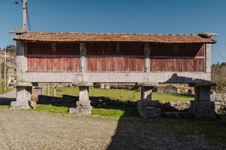 Casa rural para 6 personas, con balcón y jardín en Distrito de Braga - 4