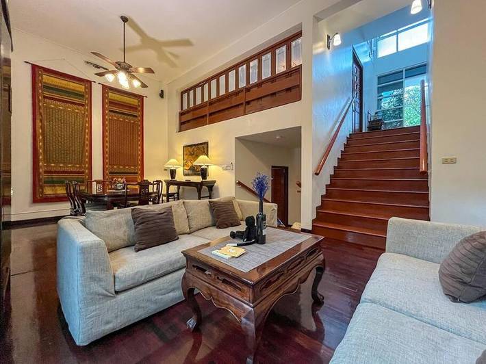 Villa pour 8 personnes, avec terrasse et vue à Bangkok