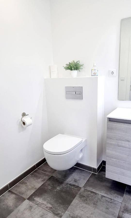 Location de vacances pour 6 personnes, avec jardin ainsi que vue et piscine, animaux acceptés dans Tabuaço - 2