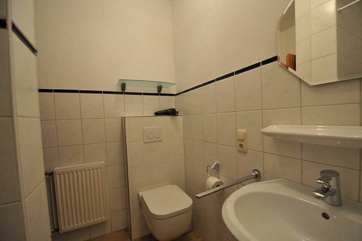Ferienwohnung für 2 Personen, mit Terrasse und Garten in Carolinensiel - 4