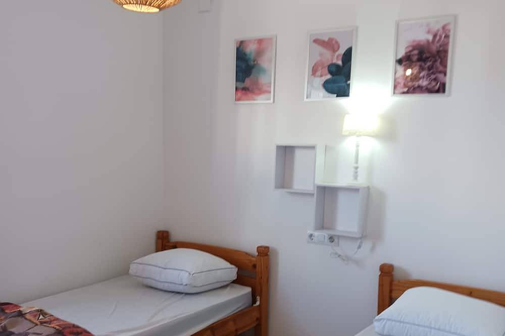 Casa en planta baja con piscina privada para 6 personas a 1500 m de la playa in La Escala, Alt Empordà