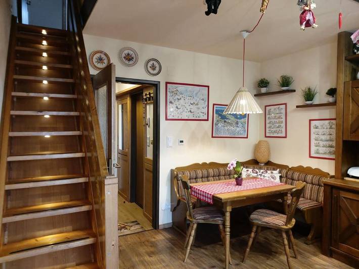 Ferienwohnung für 5 Personen, mit Ausblick und Terrasse
