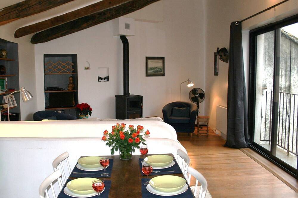 Maison de Village dans à Laroque des Alberes, renovée avec goût. in Laroque-des-Albères, Région de Céret