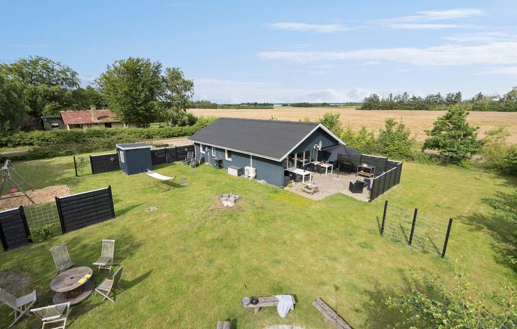 Ferienhaus für 6 Personen, mit Garten und Terrasse in Nørhede Vest