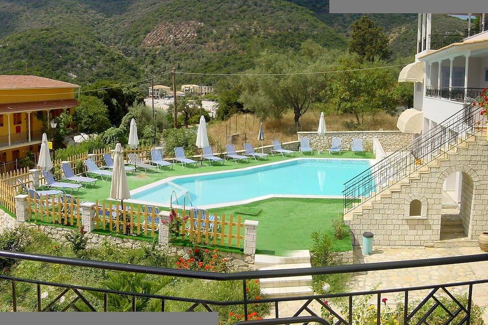 Una suite penthouse en el hotel Eptanisa in Poros (Léucade), Grecia