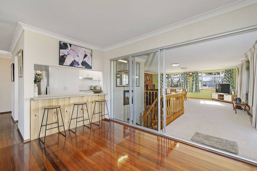 Large Family Home With Ocean Views Suit Extended Families in Crescent Head, New South Wales