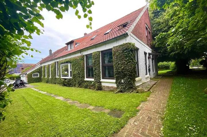 Ferienwohnung für 3 Personen, mit Garten