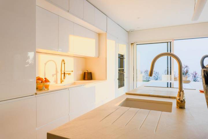 Location de vacances pour 19 personnes, avec piscine et jardin à Le Bernard - 4