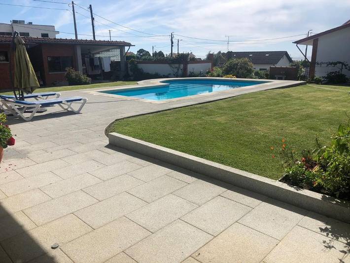 Gîte pour 2 personnes, avec jardin et piscine ainsi que terrasse et vue dans Afife - 3