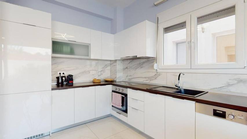 Hôtel pour 6 personnes, avec vue et jardin ainsi que piscine et bassin pour enfant, animaux acceptés dans Ormos Panagias - 4