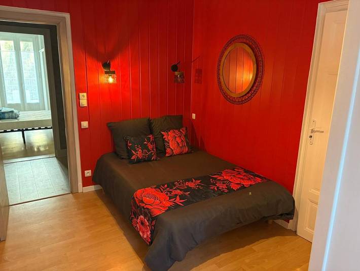 Gîte pour 2 personnes, avec Balcon et Terrasse ainsi que Jardin et Piscine à Betton-Bettonet